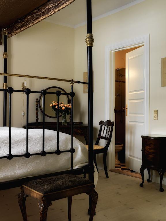 Herregaarden Jerstrup Bed and Breakfast Norre Esterbolle Rum bild