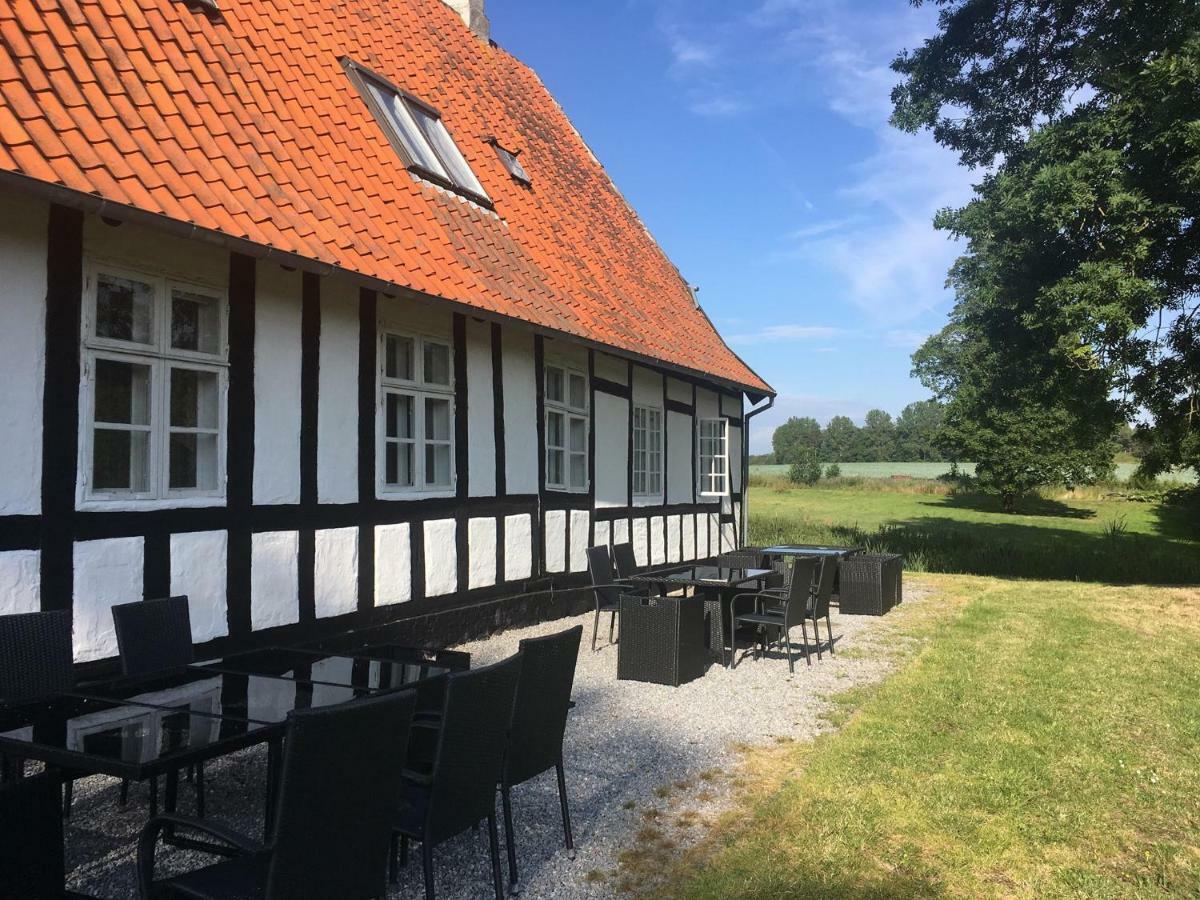 Herregaarden Jerstrup Bed and Breakfast Norre Esterbolle Exteriör bild
